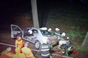 Tragická havárie osobáku ve Slavkově. Tři zranění, jeden mrtvý