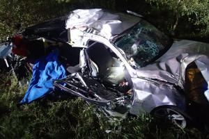 U Božičan havaroval osobák, jedna osoba ze čtyř zemřela