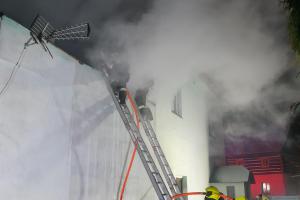 Hasiči zasahovali v obci Kvítkov na Českolipsku u požáru přístavby domu