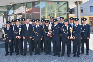 Gratulace u hejtmana. Mistry republiky v požárním sportu přijal i primátor Gratulace u hejtmana. Mistry republiky v požárním sportu přijal i primátor
