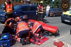 Po střetu osobního automobilu s chodcem, byl chodec transportován letecky do nemocnice