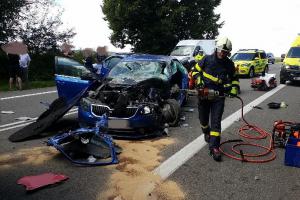 Těžká nehoda u Záchlumí na Orlickoústecku. Kamion a osobák v sobě