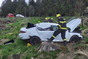 Při dopravní nehodě na silnici č.11 u obce Orličky byla zraněna jedna osoba