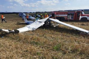 Na Kladensku se zřítilo letadlo, pilot a pasažér jsou po smrti
