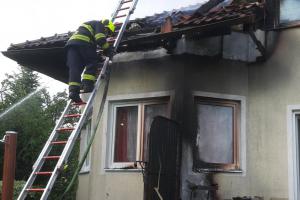 Požár rodinného domu napáchal škodu za 1,5 milionu korun