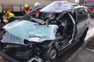 Tragická nehoda v Olešce uzavřela přes tři hodiny kutnohorskou silnici