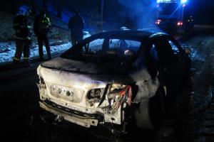 Jízda v drahém autě. Nejdřív nepravidelný chod motoru a pak požár za milion