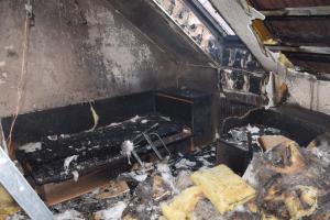 V dětském domově na Příbramsku řádil žhář. Požár přeskočil až na střechu
