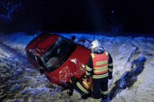 Mladík měl smůlu, po nehodě skončil se zraněním v nemocnici