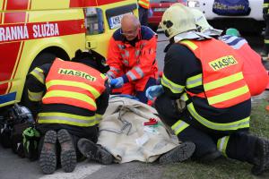 Tragická dopravní nehoda osobního vozidla v obci Dolany u Olomouce