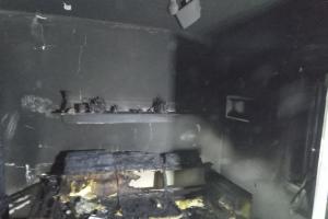 Požár rodinného domu v Kostelci nad Orlicí zranil dva lidi