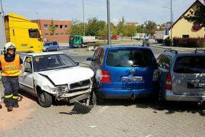 Seniorka si v Litomyšli spletla v autě brzdu s plynem. Pak se začaly dít věci!