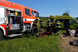 Demoloval starou boudu, ta smolaře v Letohradě zavalila