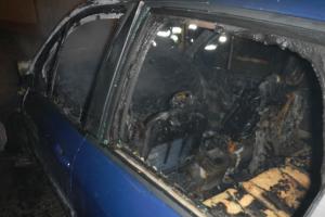 U Hůr na Českobudějovicku hořelo auto na LPG, plynovou nádrž požár neponičil
