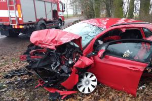 Čtyři zranění při nehodě u Strání. Oba řidiče museli hasiči vyprostit