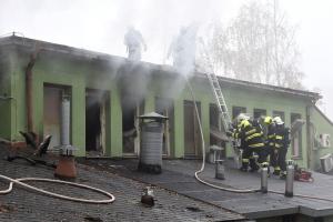 Chleba už tam nepekli a péct nebudou. Bývalá pekárna shořela