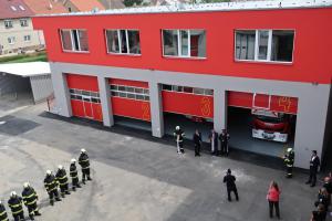 Profesionálním hasičů v Táboře slouží nové výjezdové garáže Profesionálním hasičů v Táboře slouží nové výjezdové garáže