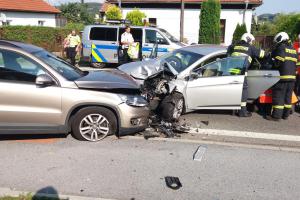 Nehoda dvou osobních vozů ve Volyni si vyžádala pět zraněných