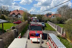 Požár rodinného domu v Davli se škodou za milion korun