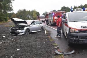 Olšová Vrata, místo častých nehod. Tentokrát dva osobáky a sanitka