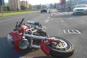 Další křížek pro motorkáře. Na Břeclavsku havaroval a zemřel