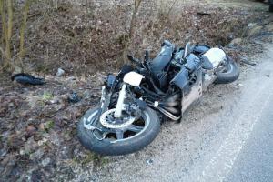 Motorkáři v hlavní roli dopravních nehod na Zlínsku. Zdraví z nich nevyšli