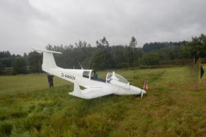 Myday! Myday! U Horní Plané nouzově přistál ultralight, po opravě odletí