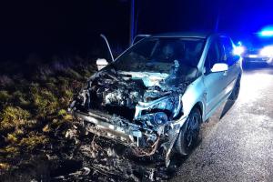 Kdo nemaže, ten nejede a někdy i hoří. Požár auta