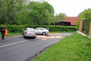 Dvě škodovky v sobě a rovnou čelně. Stalo se v Částkově na Uherskohradišťsku