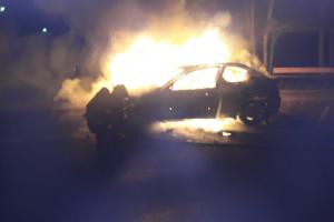 Požár osobního automobilu v Dubí