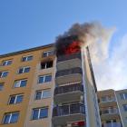 Hasiči likvidovali požár v panelovém domě v Prostějově Hasiči likvidovali požár v panelovém domě v Prostějově