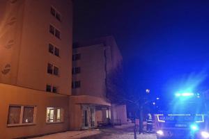 Požár bytu v domově s pečovatelskou službou si vyžádal jeden lidský život