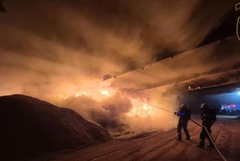 Požár biomasy v Huštěnovicích
