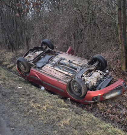 Hasiči z centrální stanice Valašské Meziříčí zasahovali v neděli u tří nehod