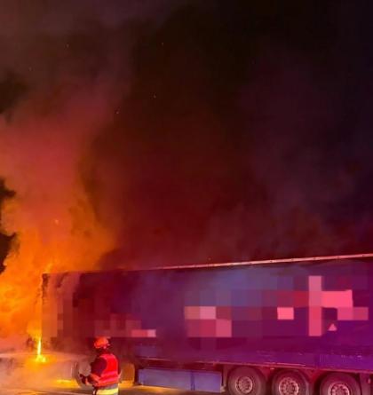 Na D5 u Rudné hořel kamion