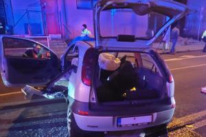 Dvě osoby vyprostili hasiči po dopravní nehodě v Ostravě